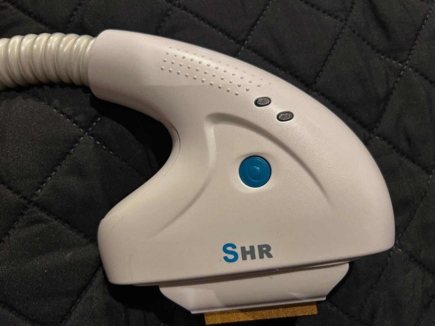 私たちの脱毛サービスでは、さまざまな脱毛器具と技術を駆使して