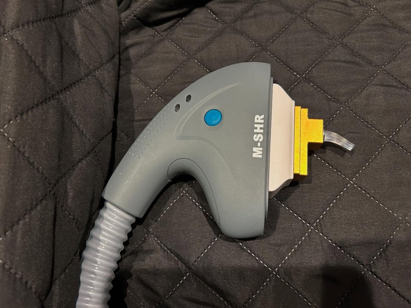 私たちの脱毛サービスでは、さまざまな脱毛器具と技術を駆使して